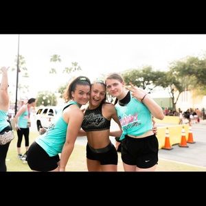 Meet your Posher, Taylor